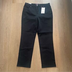 Gloria Vanderbilt Black Straight Leg Jeans